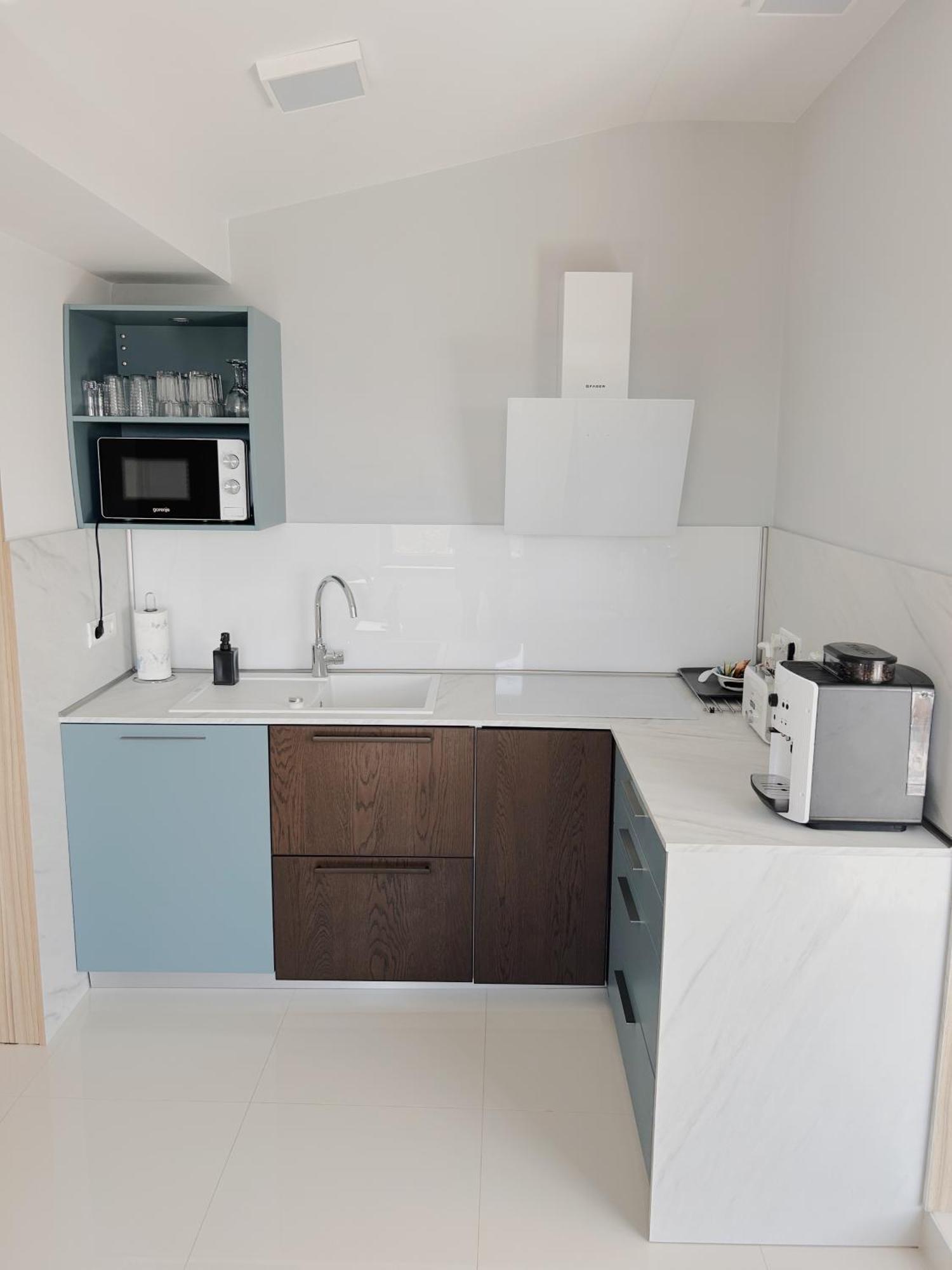 Sunny House Apartment Замбратия Екстериор снимка