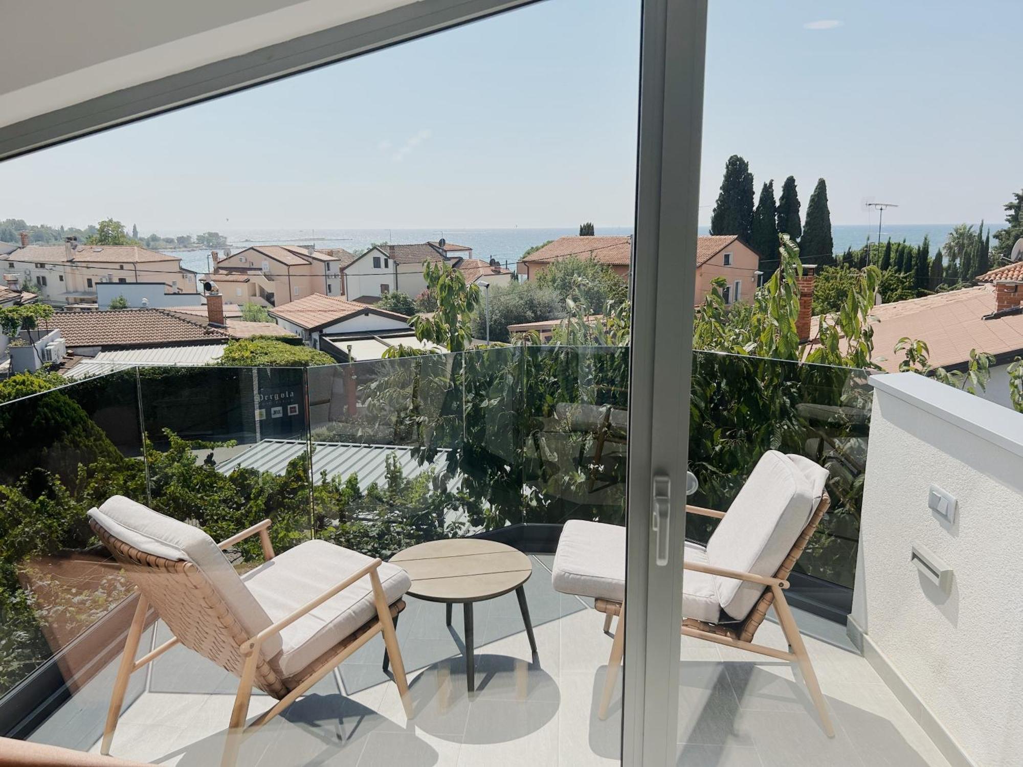 Sunny House Apartment Замбратия Екстериор снимка