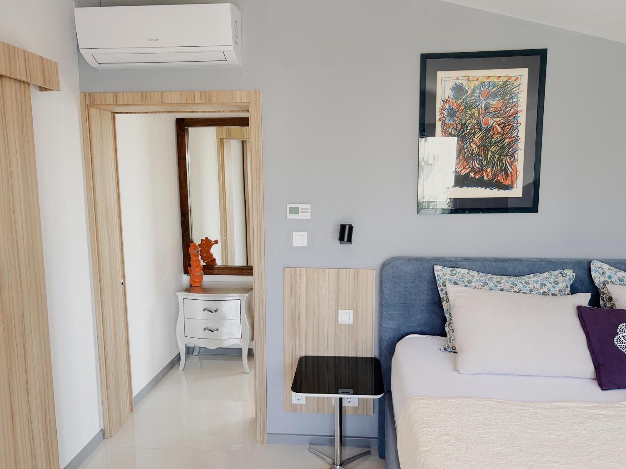 Sunny House Apartment Замбратия Екстериор снимка